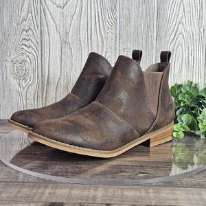 Rocket Dog Distressed Brown Chelsea Ankle Boots Women's 8.5 Low Heel Slip On